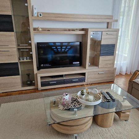 Bugojno Stan Appartement Buitenkant foto