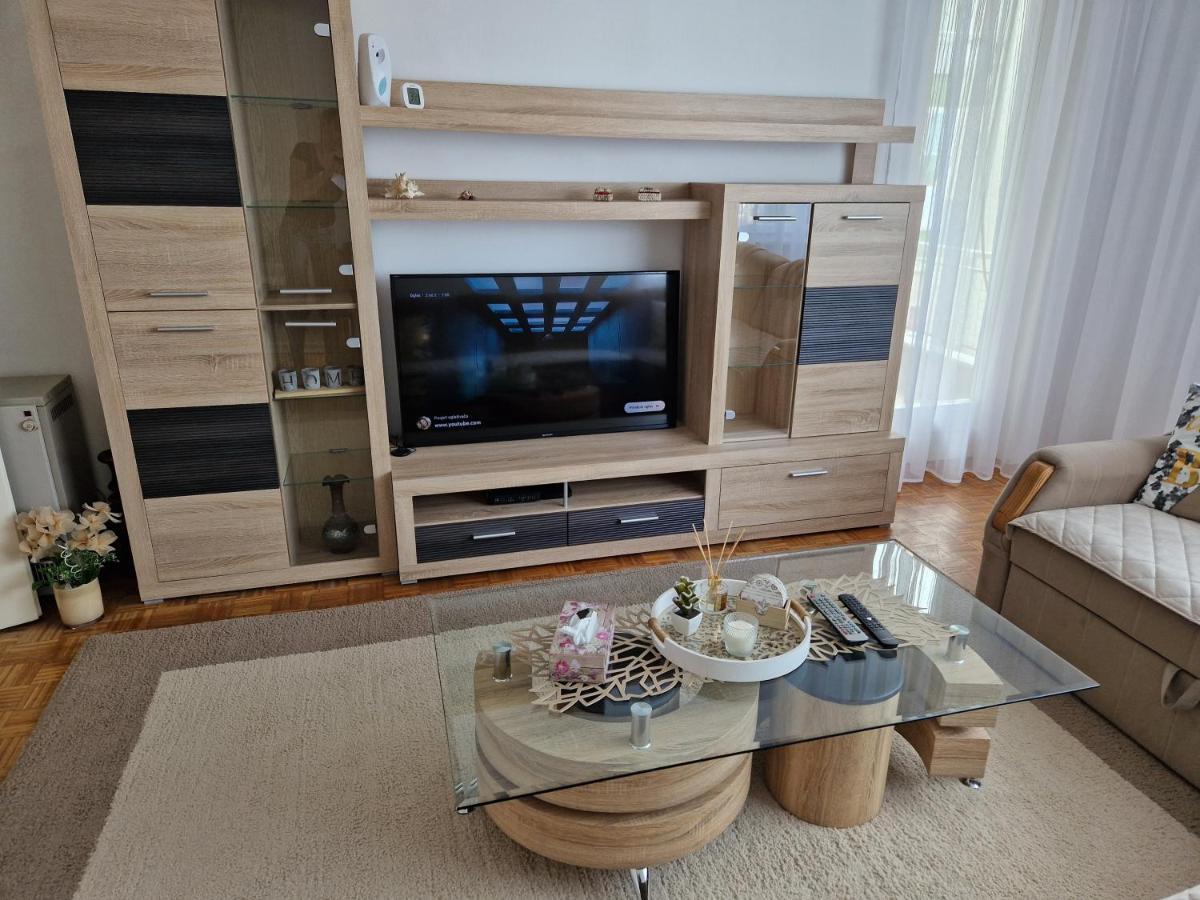 Bugojno Stan Appartement Buitenkant foto