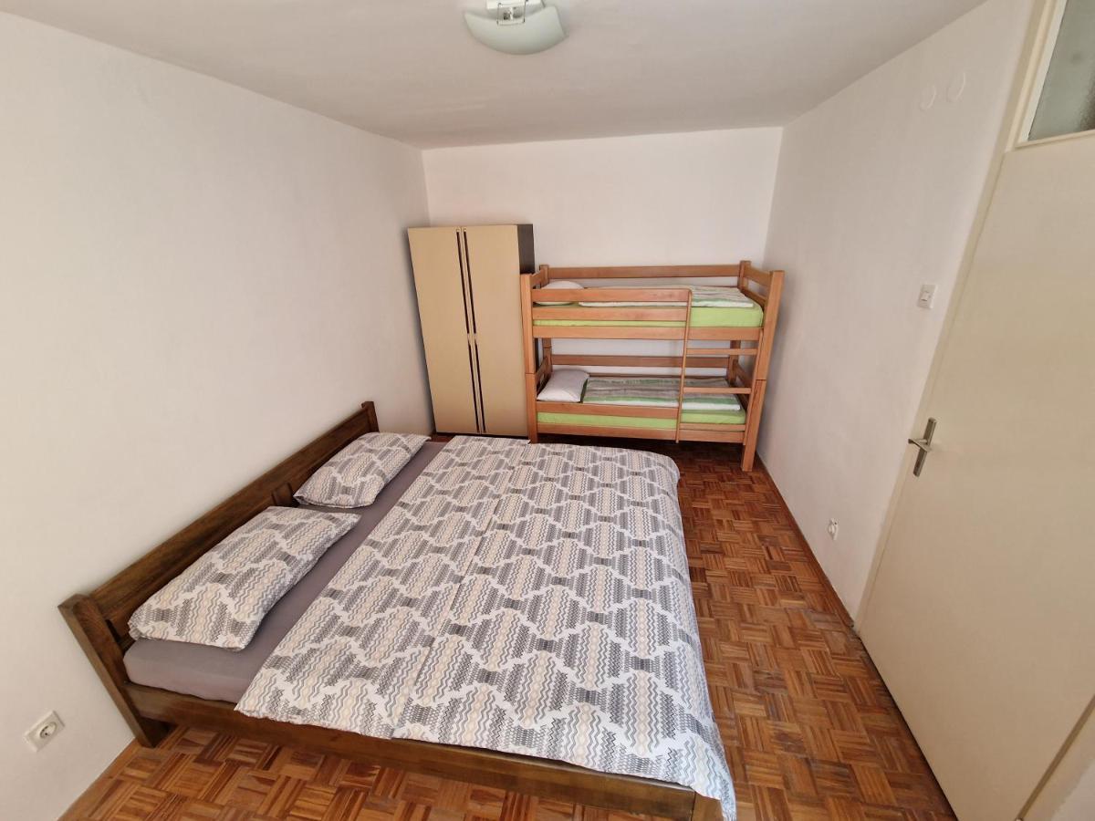 Bugojno Stan Appartement Buitenkant foto