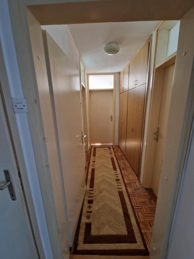 Bugojno Stan Appartement Buitenkant foto
